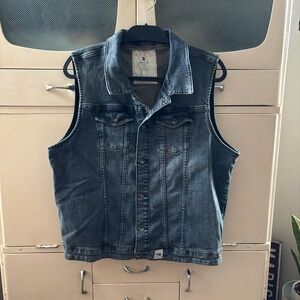 Ripton Men's Denim Regulator Vest size L